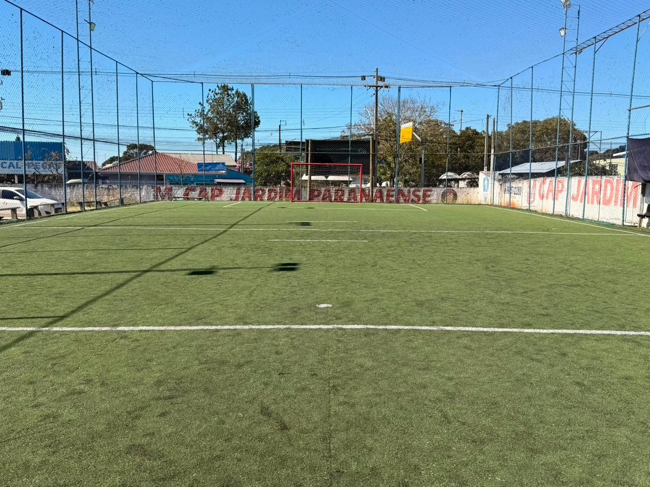 Quadra de grama sintética da Rocha Sports